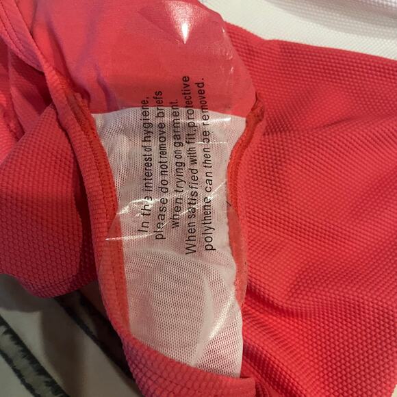 NWT Tommy Bahama Island Cays Colorblock Band One-Piece Women's 16 - Picture 9 of 9